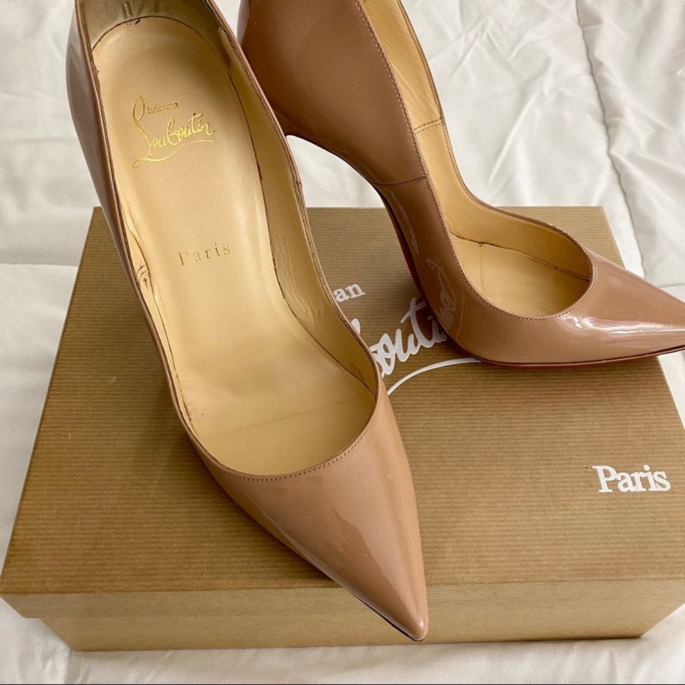 ⛔️SOLD⛔️ Christian Louboutin So Kate Patent Pumps